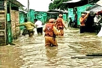 น้ำท่วมบ้านเรือนในโคลัมเบียกว่า 500 หลัง