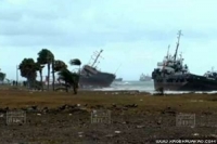 ปานามา-พายุและคลื่นทำเรือเกยตื้น 6 ลำ
